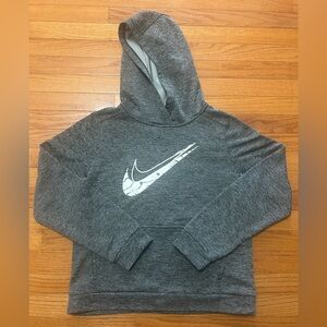 Nike Therma-Fit Hoodie Youth Size XL Gray Sweatshirt Athletic wear